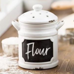 Scentsy Country Canister Warmer